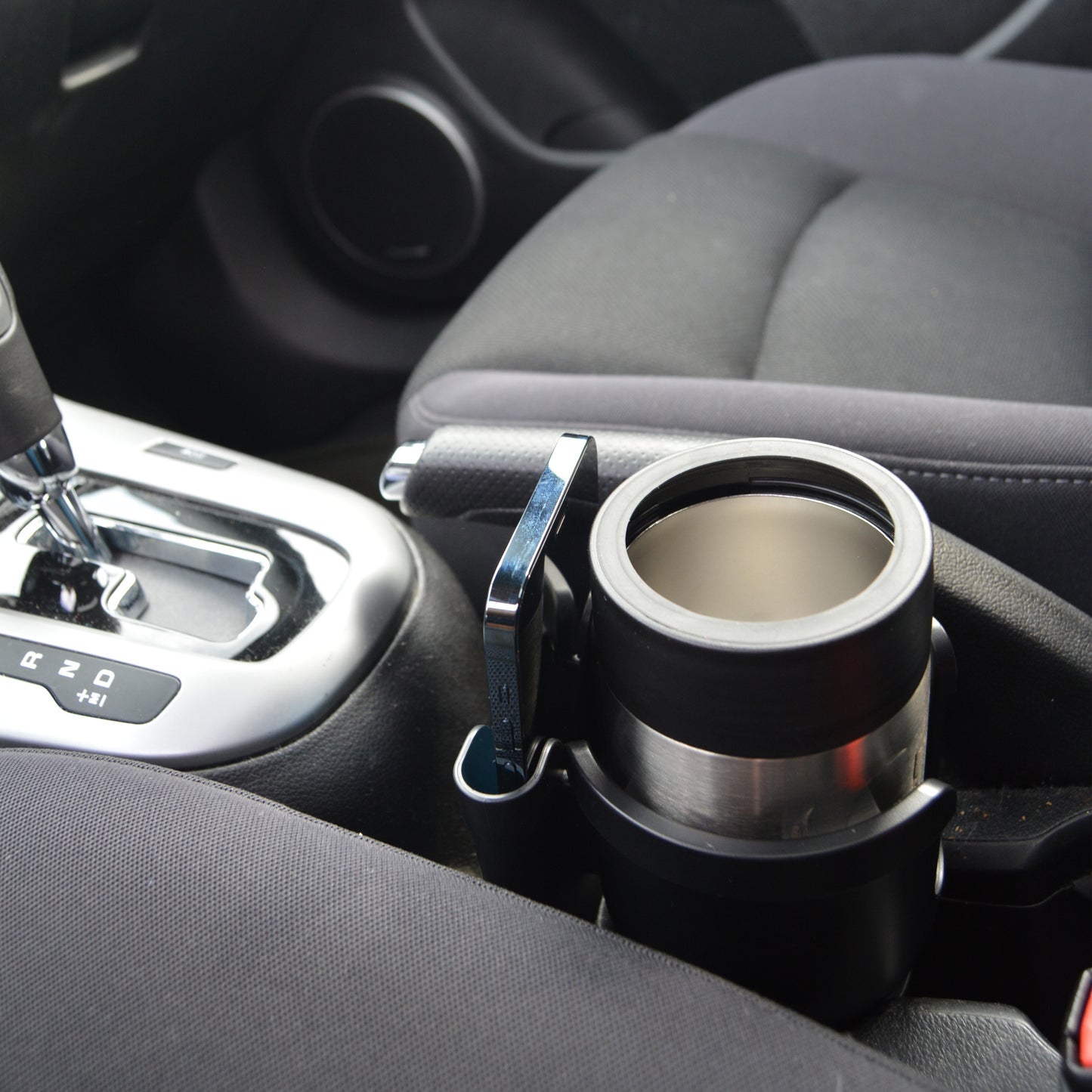 ITEM NUMBER 023063 ROUGHNECK CUP CELL PHONE HOLDER 6 PIECES PER DISPLAY